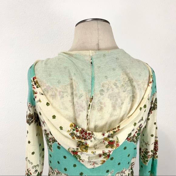 Anthropologie- MOTH Cream Print Crop Hoodie XS - Picture 7 of 13